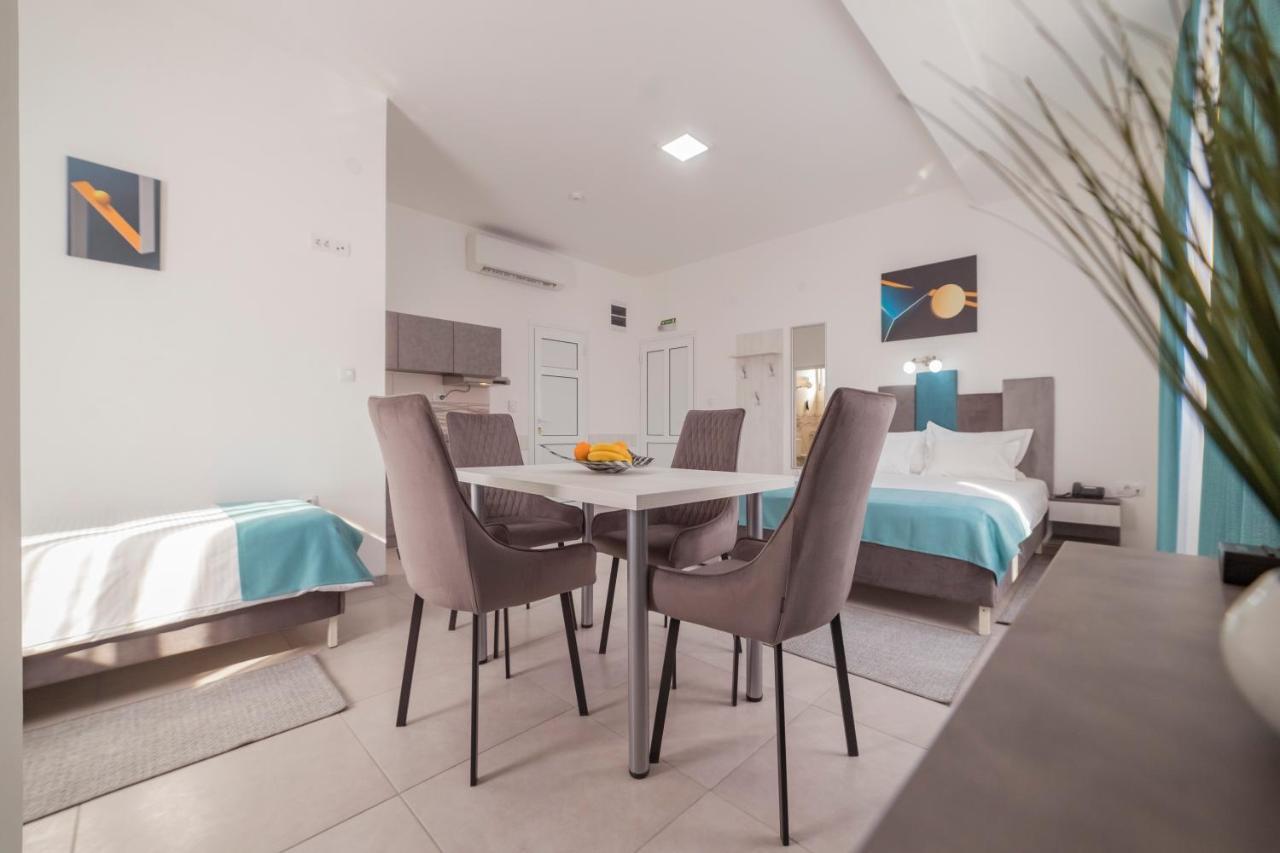 As Apartmani Pirot Esterno foto